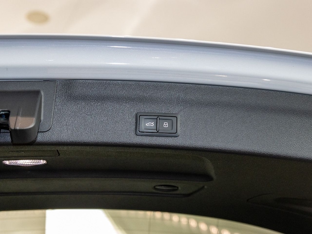 Audi A6 40 TDI Avant Quattro S-Line S-Tronic