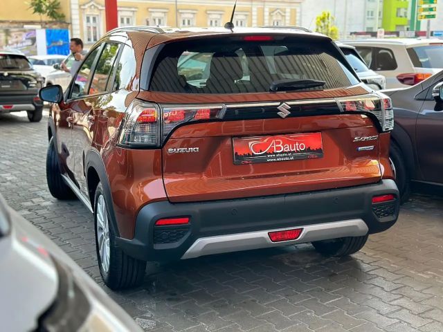 Suzuki S-Cross AllGrip Hybrid