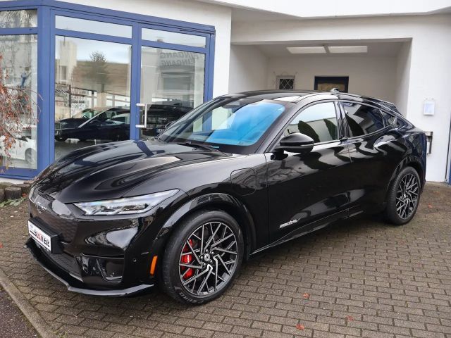 Ford Mustang Mach-E AWD GT