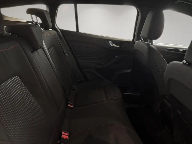 Ford Focus ST Line Wagon