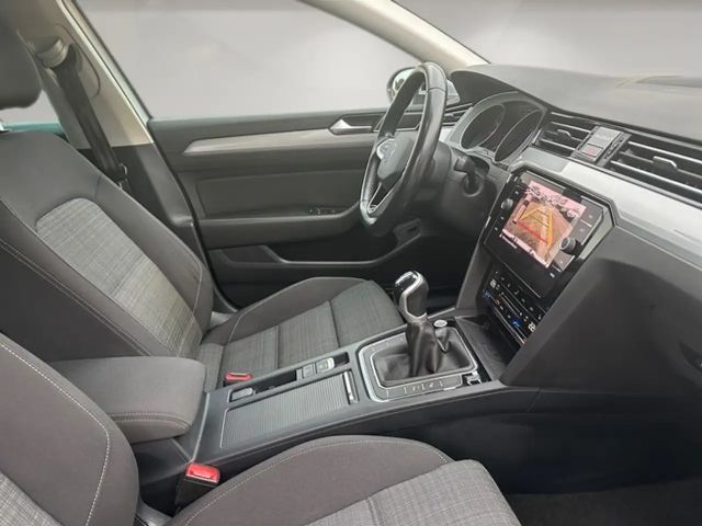 Volkswagen Passat Business Variant