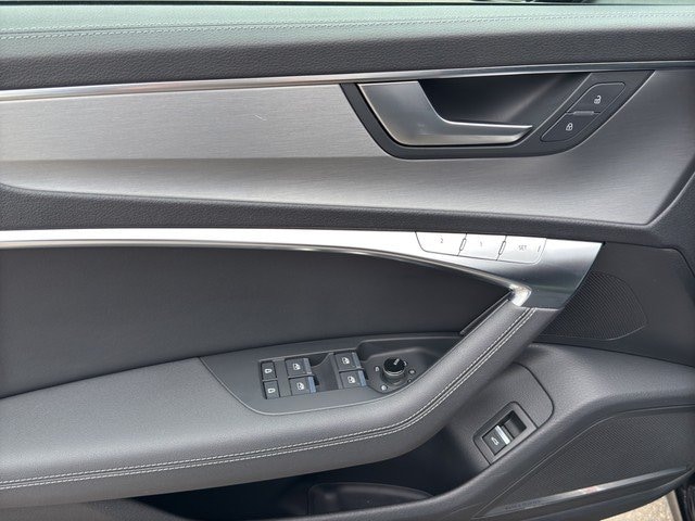 Audi S6 Avant Quattro