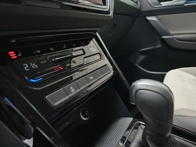 Volkswagen Touran 2.0 TDI DSG Highline