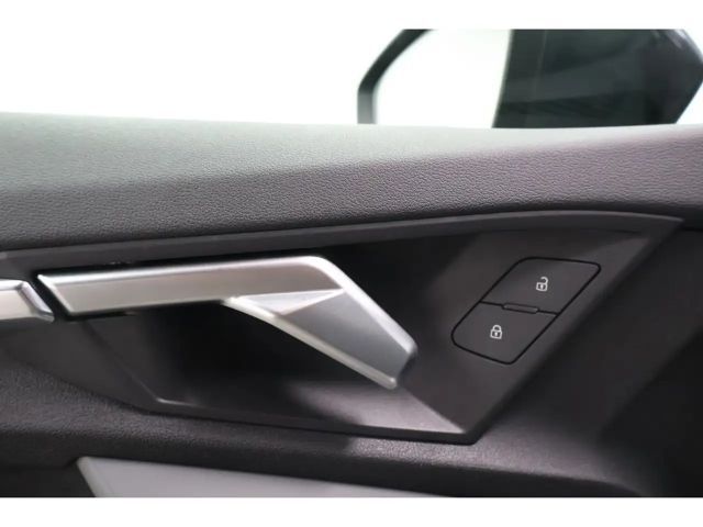 Audi A3 35 TDI S-Line Sedan Sportback