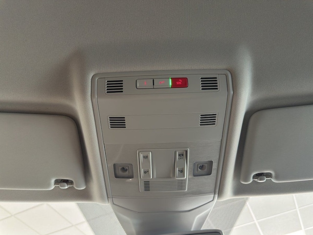 Volkswagen T-Cross T-CROSS 1.0  StyleB 081 TSID7F