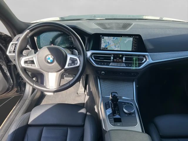 BMW 330 330e M-Sport Touring