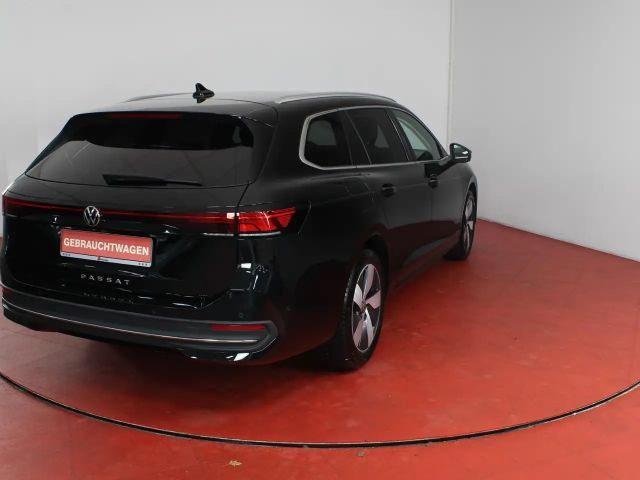 Volkswagen Passat 2.0 TDI Business DSG Variant