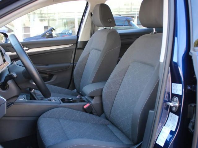 Volkswagen Golf 1.5 TSI Golf VIII Life