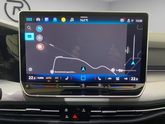 Volkswagen Golf 1.5 TSI Golf VIII Life