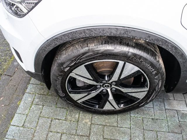 Volvo XC40 R-Design T5