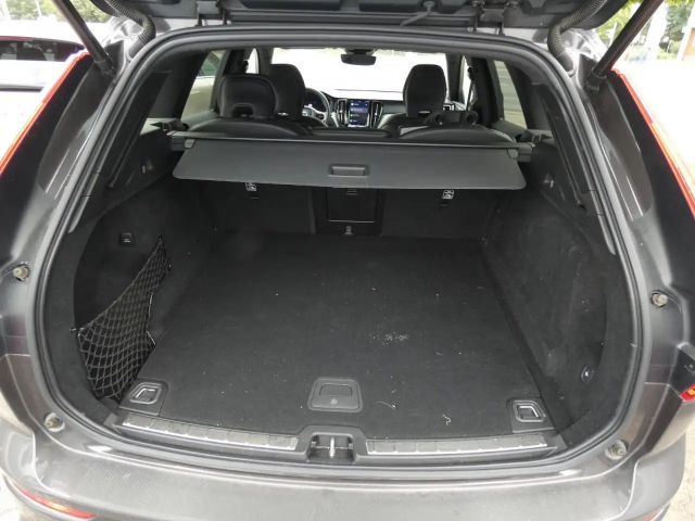 Volvo XC60 AWD Dark Ultimate