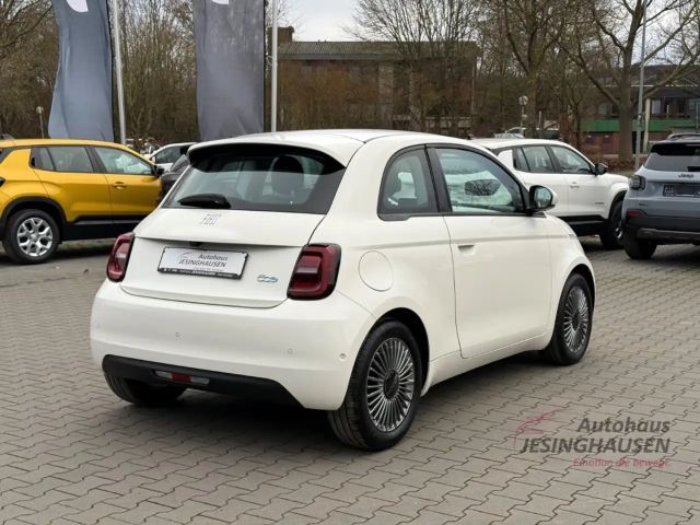 Fiat 500e +Rückfahrkam.+PDC+Keyless+Sitzheizung