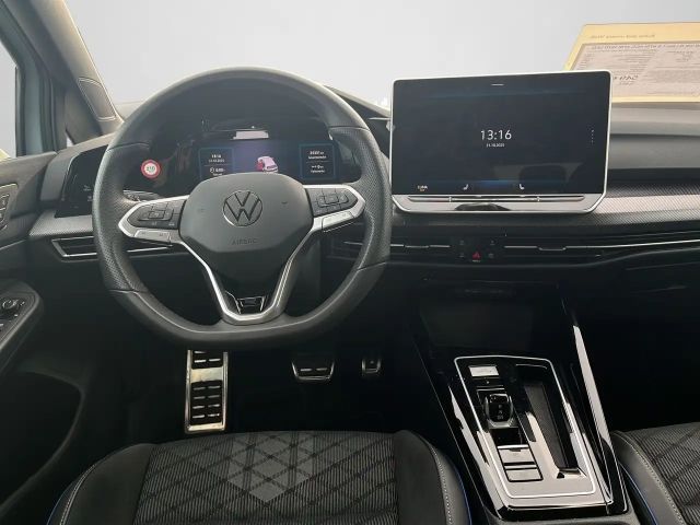 Volkswagen Golf 1.5 eTSI DSG R-Line