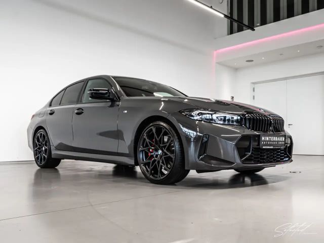 BMW 330 330i M-Sport Sedan xDrive