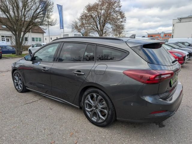 Ford Focus ST Line Wagon