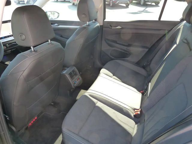 Volkswagen Golf 1.5 eTSI DSG Style