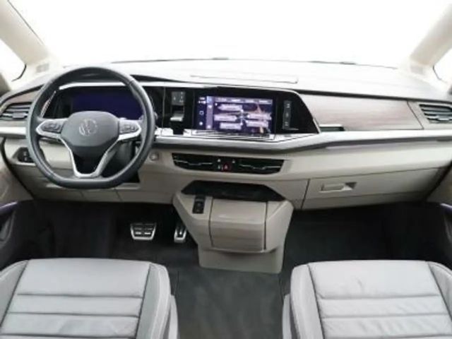 Volkswagen Multivan 2.0 TDI DSG Lang Style T7