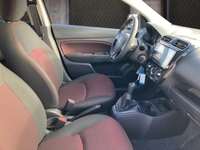 Mitsubishi Space Star Invite Star