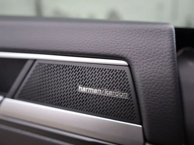 Volkswagen Arteon 2.0 TSI R-Line