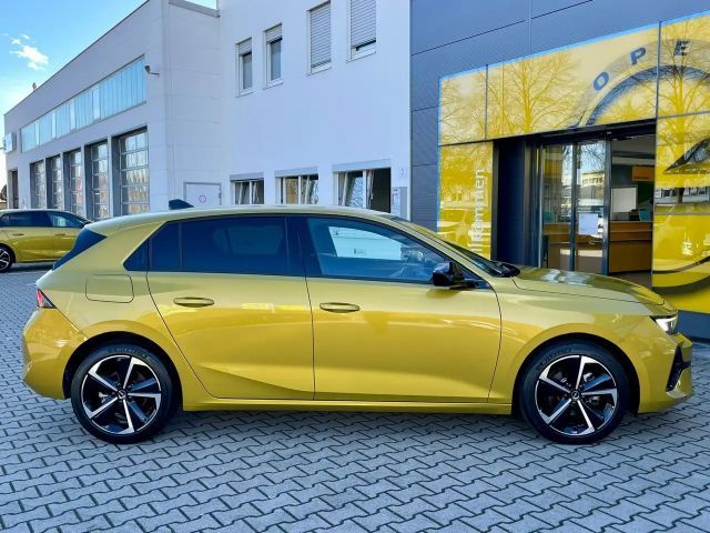 Opel Astra GS-Line Grand Sport