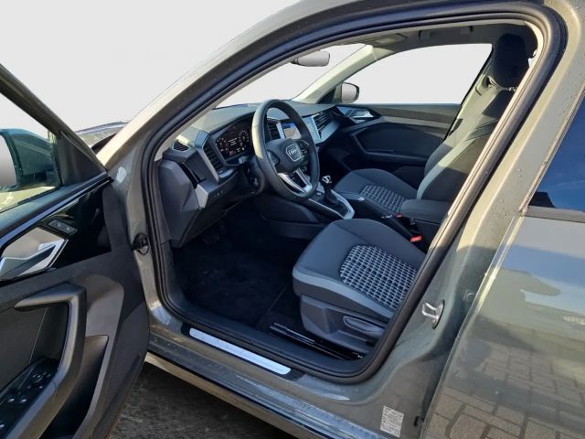 Audi A1 30 TFSI Allstreet S-Tronic