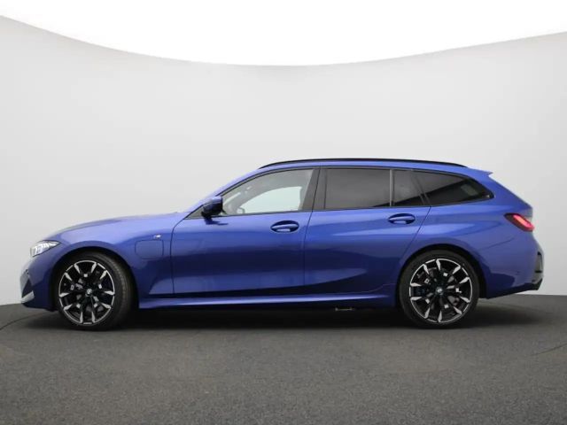 BMW 330 FACELIFT 2 - PANODAK - HIFI