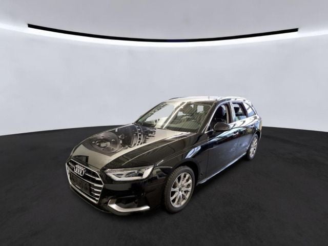 Audi A4 40 TFSI Avant Quattro S-Tronic