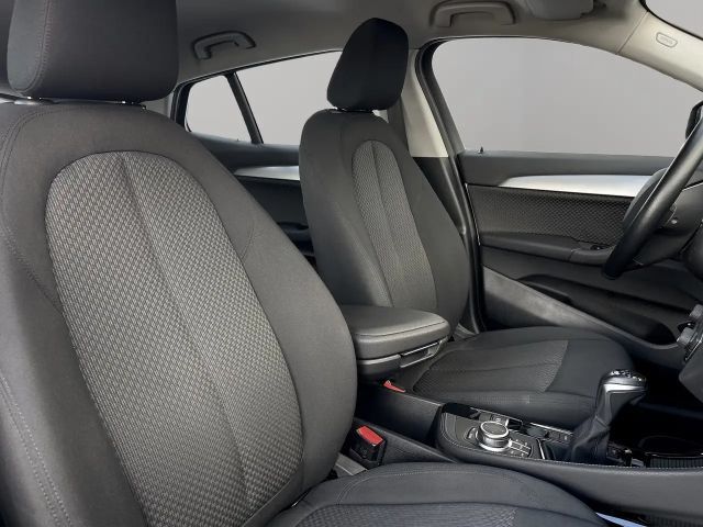 BMW X2 Coupé xDrive25e