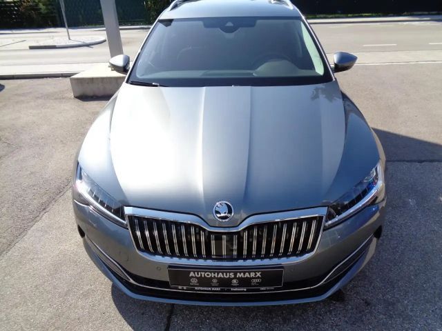 Skoda Superb Combi