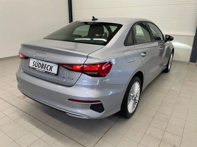Audi A3 30 TDI Sedan