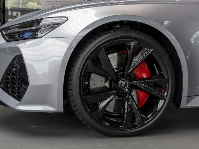 Audi RS6 Avant Performance Quattro