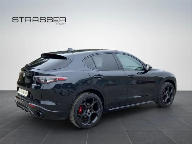 Alfa Romeo Stelvio Q4