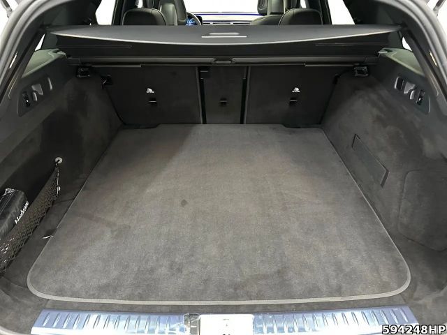 Mercedes-Benz E 220 AMG Line E 220 d Estate