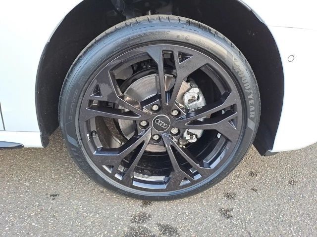 Audi A3 35 TFSI S-Line S-Tronic Sedan