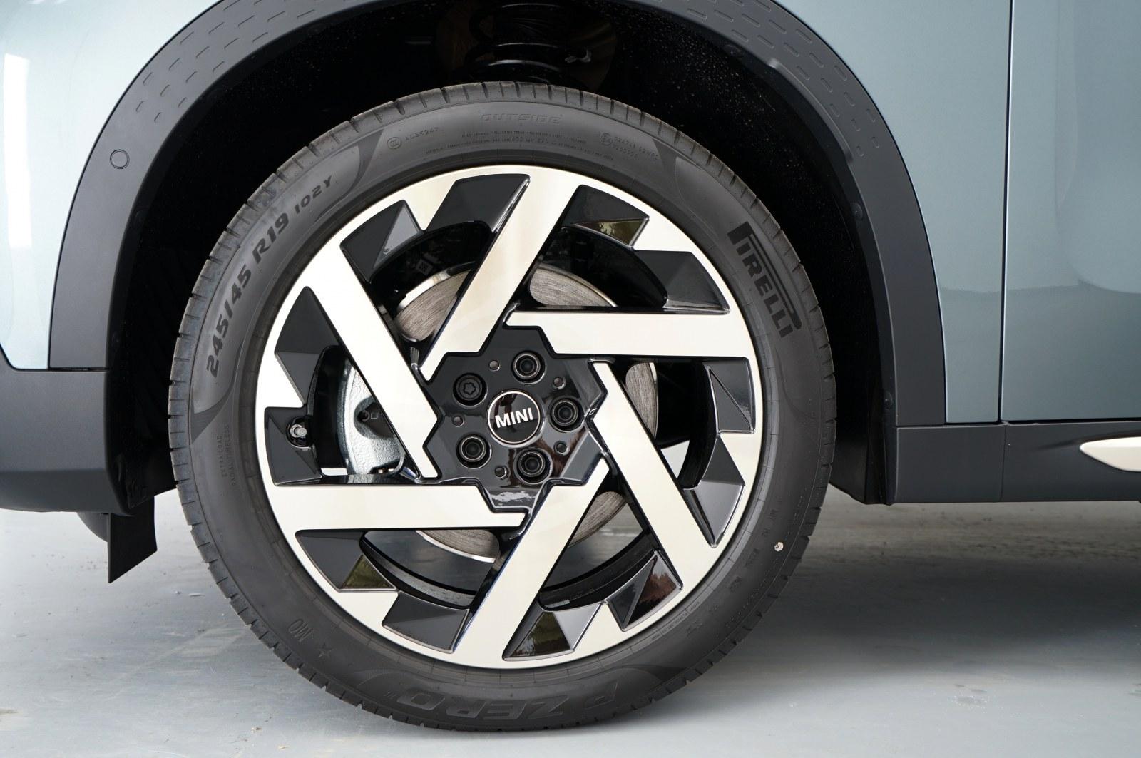 MINI Cooper C Countryman 