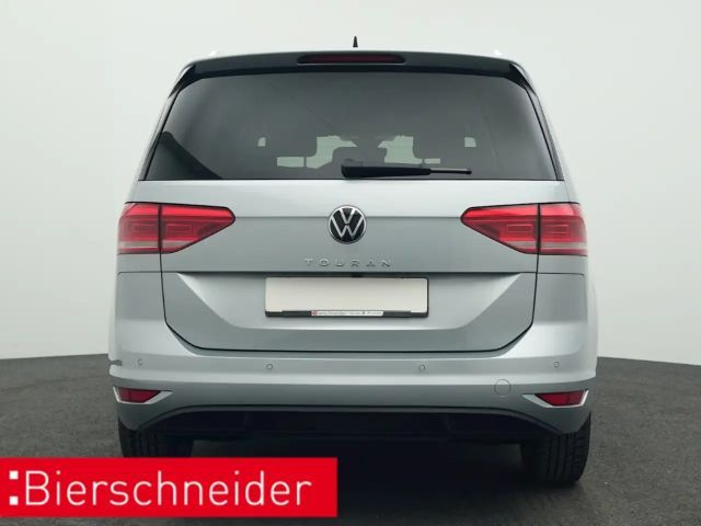 Volkswagen Touran 1.5 TSI DSG