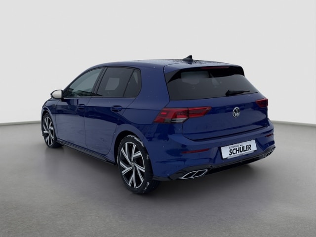 Volkswagen Golf 1.5 eTSI Golf VIII R-Line