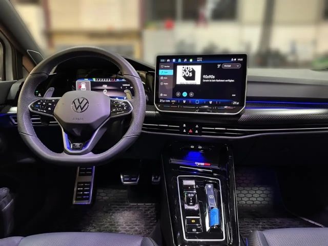 Volkswagen Golf 2.0 TSI 4Motion DSG Golf VIII