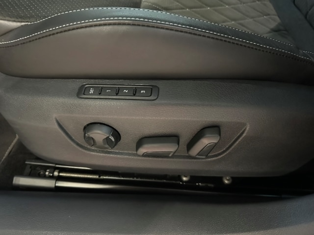 Skoda Superb 2.0 TDI Combi Sportline