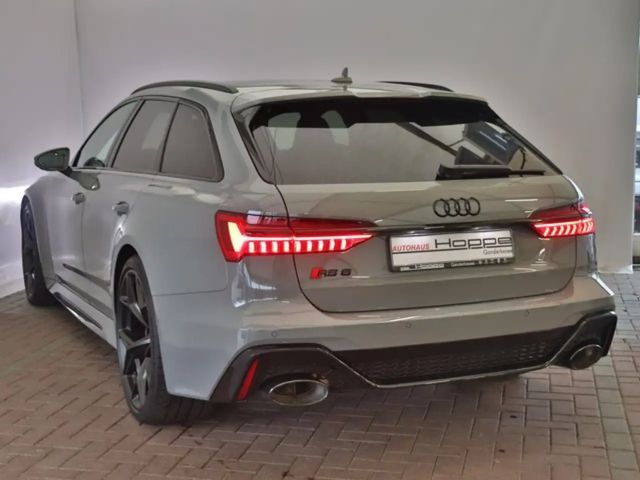 Audi RS6 4.0 TFSI Avant Performance