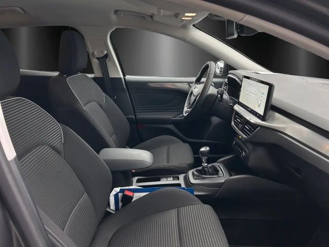 Ford Focus Titanium Wagon