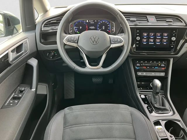 Volkswagen Touran DSG Highline