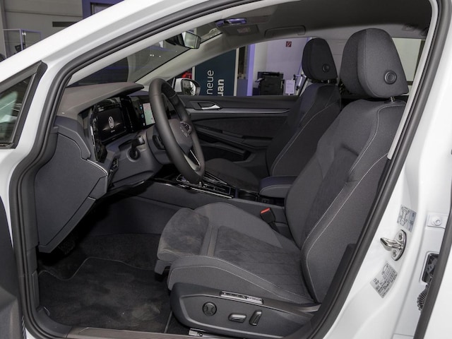 Volkswagen Golf 2.0 TDI DSG Style Variant