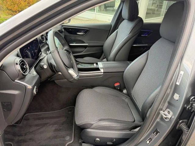 Mercedes-Benz C 180 AVANTGARDE Estate