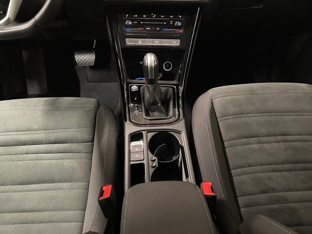 Volkswagen Touran 1.5 TSI DSG IQ.Drive