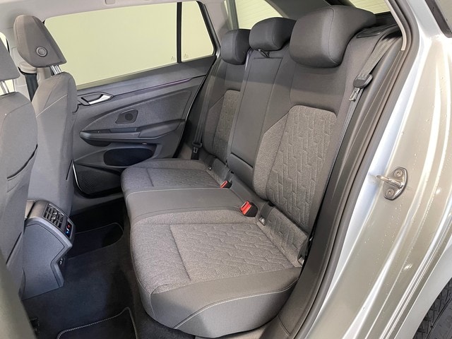 Volkswagen Golf 1.0 TSI Golf VIII Move Variant