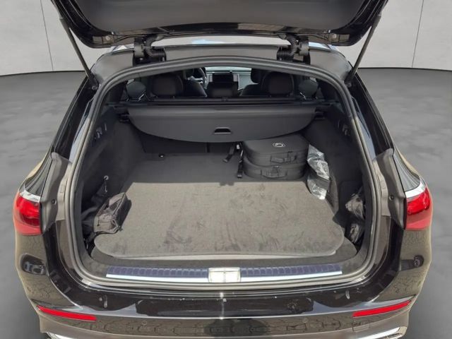 Mercedes-Benz E 300 E 300 e