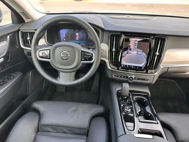 Volvo V90 AWD Plus T6