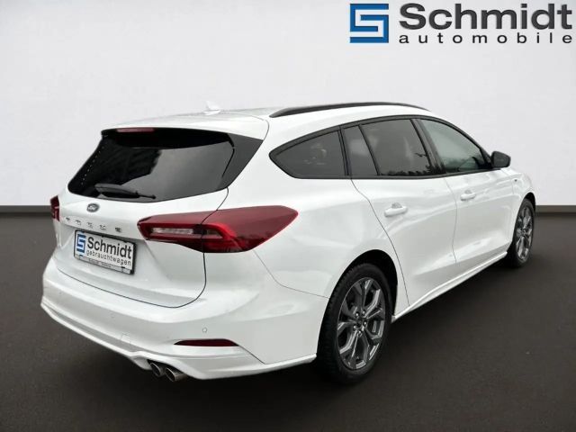 Ford Focus ST Line Wagon