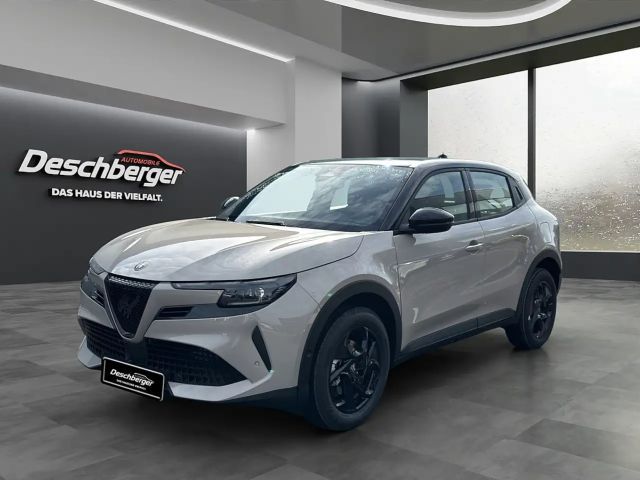 Alfa Romeo Junior Ibrida